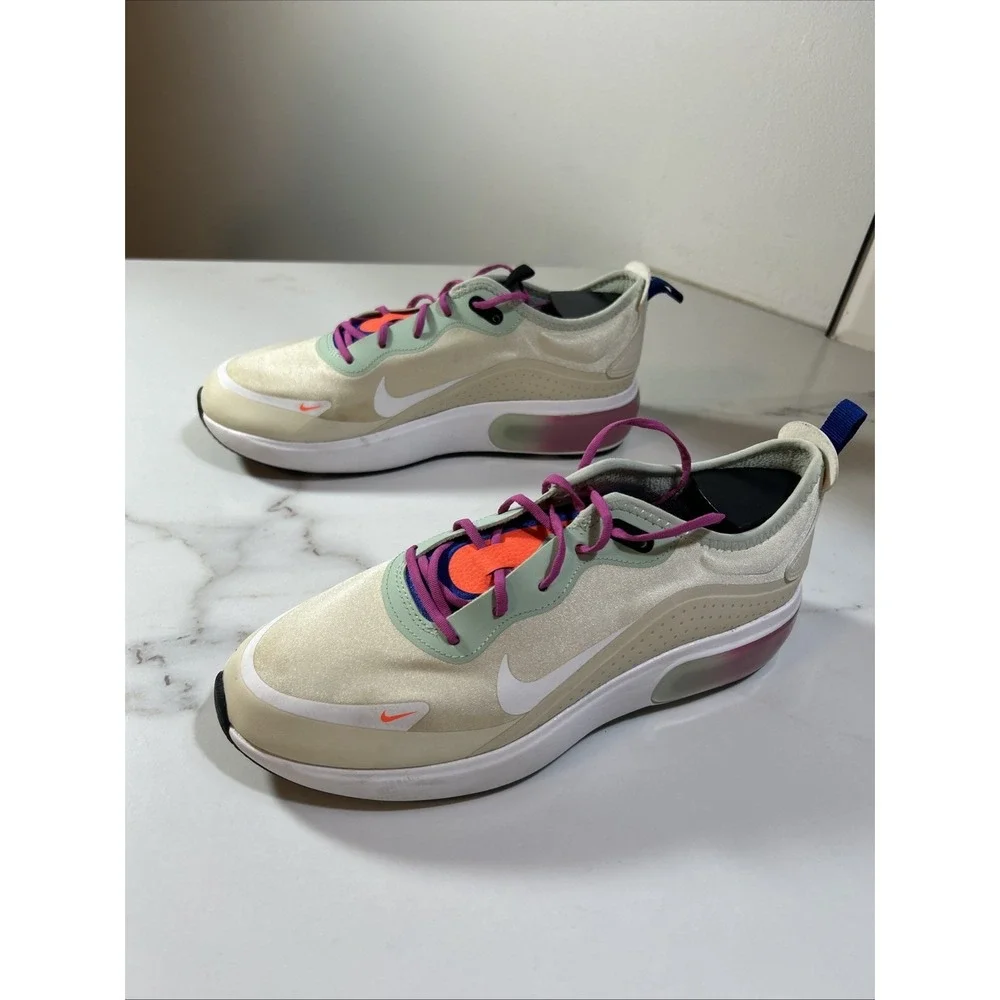 Nike Air Max Dia Womens 9.5 Fossil Hyper Crimson‎ Running Shoes CI3898-200